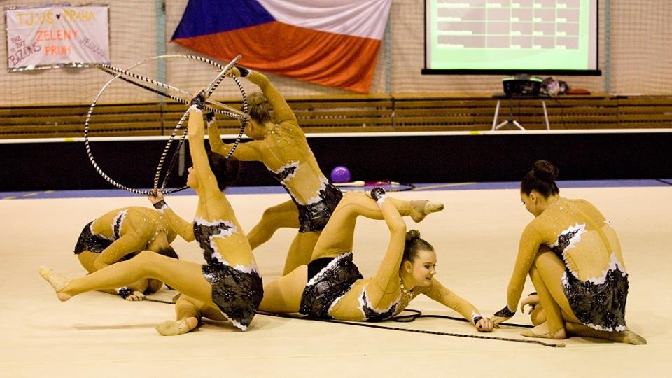 Gymnastky VS Praha Zelený pruh - Pódiovka obruče a švihadla